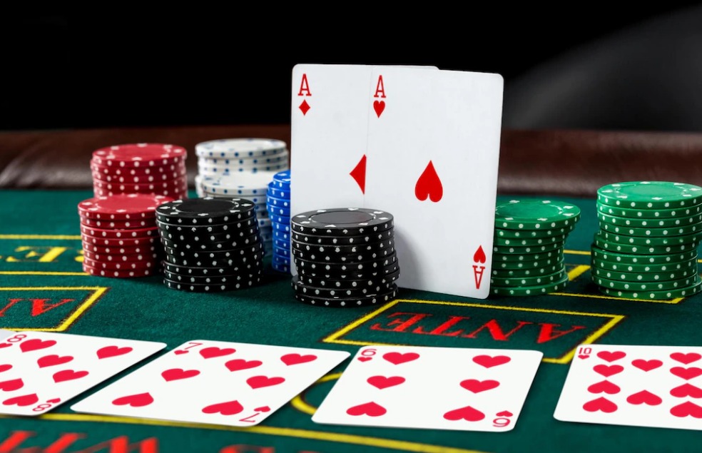 The Economics of Online Casinos: A Growing Industry