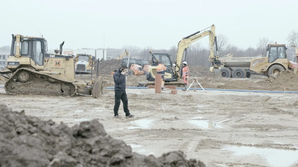 How Equipment Parts Availability Helps Reduce Job Site Delays?